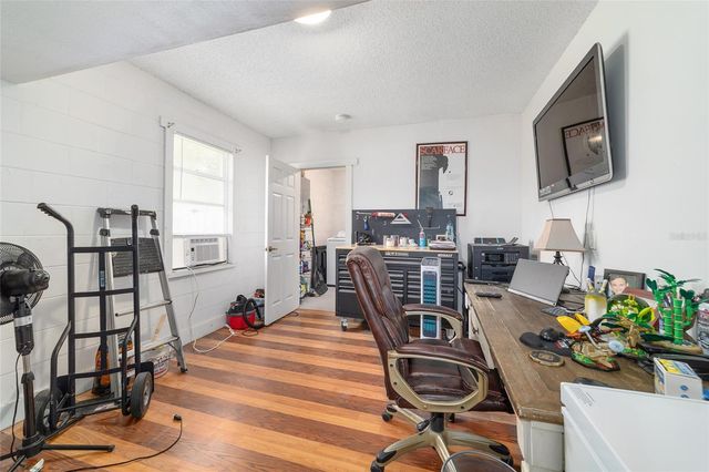 440 NE 2ND AVENUE, Williston, FL 32696