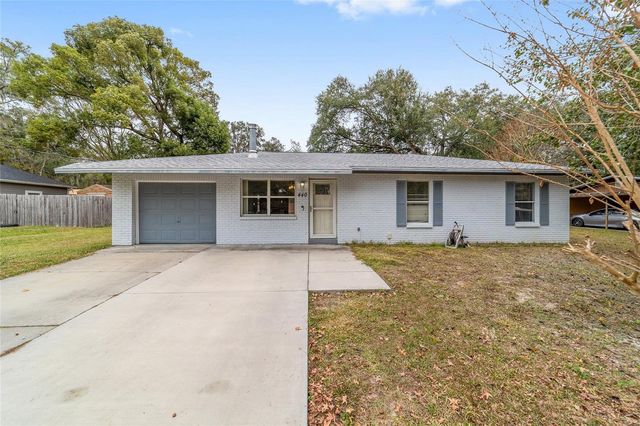 440 NE 2ND AVENUE, Williston, FL 32696