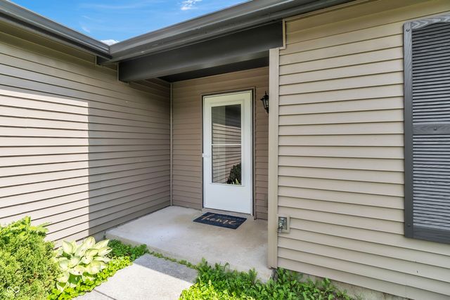 371 Watercrest Way, Avon, IN 46123