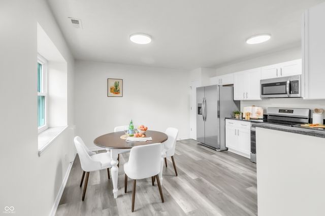 371 Watercrest Way, Avon, IN 46123