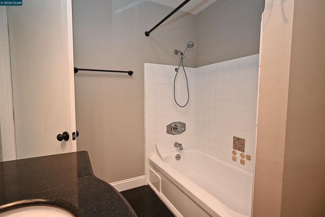 1425 Lakeside Drive 101, Oakland, CA 94612