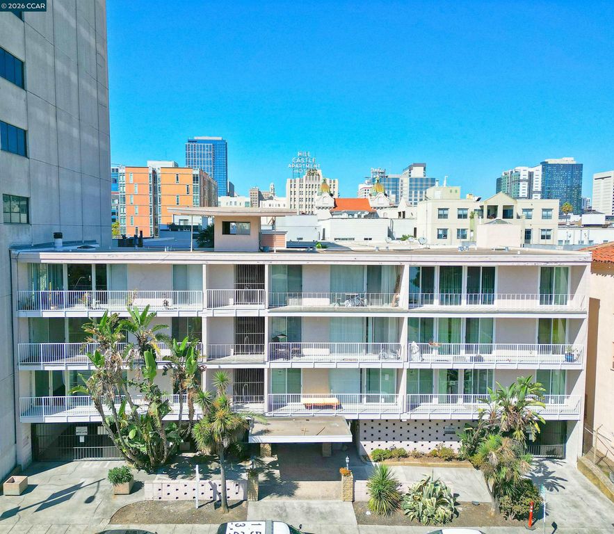 1425 Lakeside Drive 101, Oakland, CA 94612