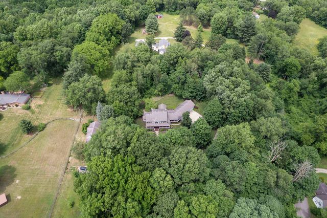 20373 Kern Road, South Bend, IN 46614