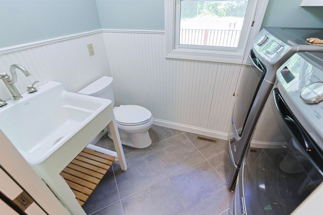 20373 Kern Road, South Bend, IN 46614
