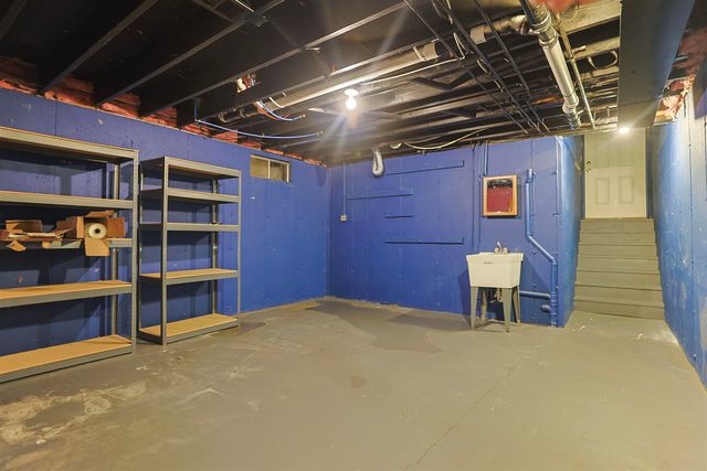 20373 Kern Road, South Bend, IN 46614