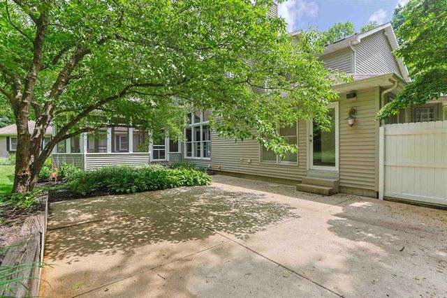 20373 Kern Road, South Bend, IN 46614