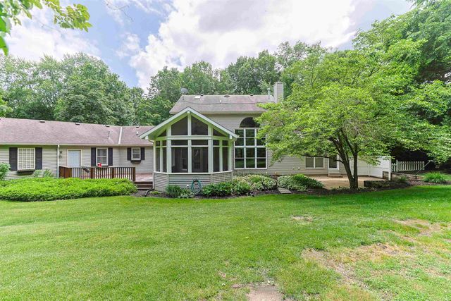 20373 Kern Road, South Bend, IN 46614
