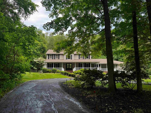 20373 Kern Road, South Bend, IN 46614