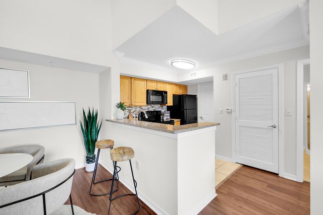 15165 Michelangelo Boulevard 108, Delray Beach, FL 33446