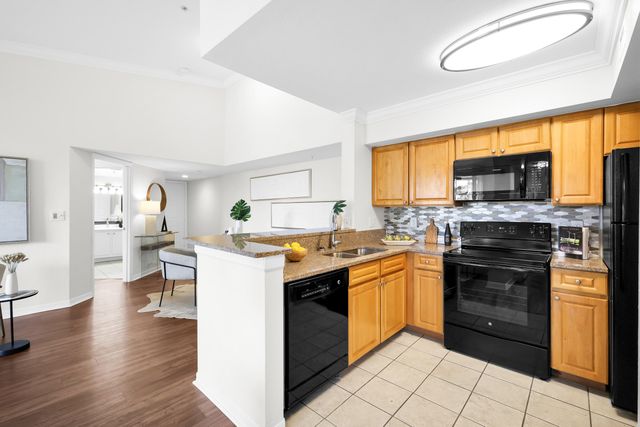 15165 Michelangelo Boulevard 108, Delray Beach, FL 33446