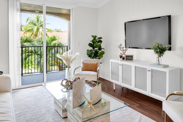 15165 Michelangelo Boulevard 108, Delray Beach, FL 33446