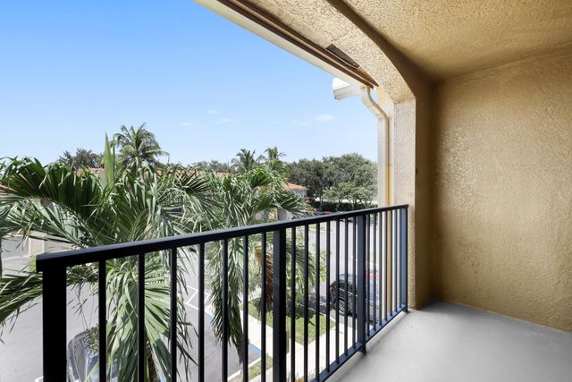 15165 Michelangelo Boulevard 108, Delray Beach, FL 33446