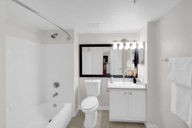 15165 Michelangelo Boulevard 108, Delray Beach, FL 33446