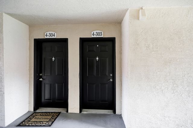 15165 Michelangelo Boulevard 108, Delray Beach, FL 33446