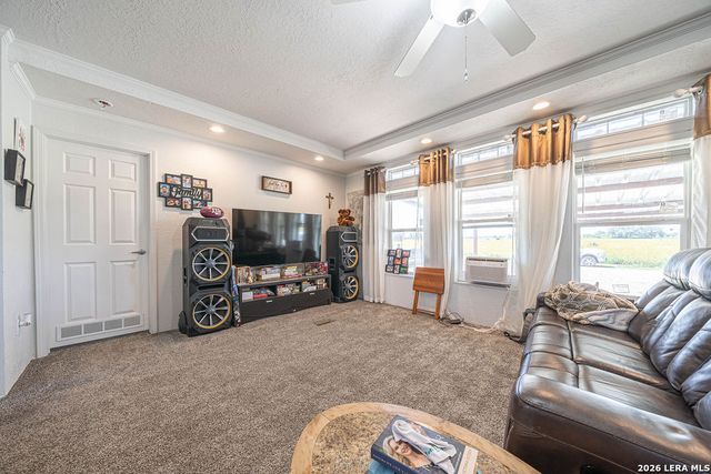 25216 CAMPBELLTON RD, San Antonio, TX 78264