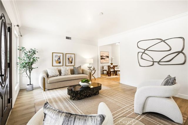11840 Gilmore, Los Angeles, CA 91606