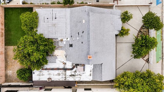 11840 Gilmore, Los Angeles, CA 91606