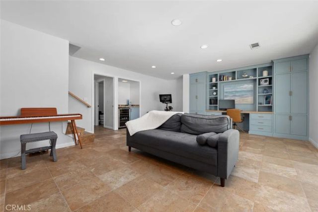5551 Rainbow Crest, Agoura Hills, CA 91301