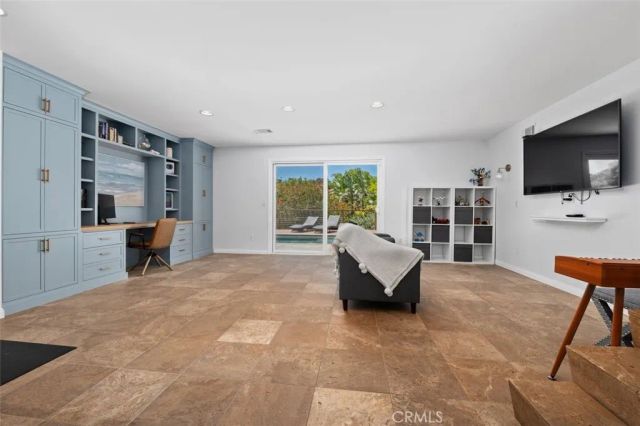 5551 Rainbow Crest, Agoura Hills, CA 91301