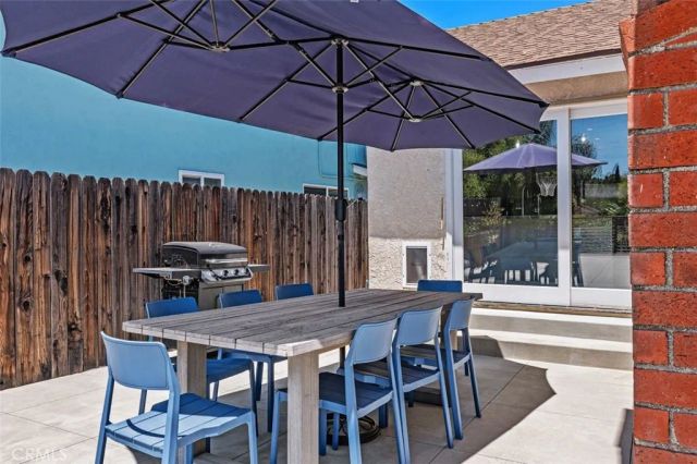 5551 Rainbow Crest, Agoura Hills, CA 91301