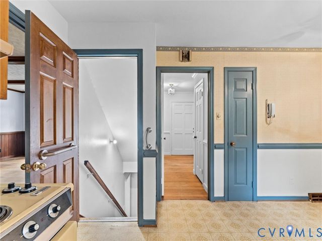 9200 Redbridge Rd, Chesterfield, VA 23236