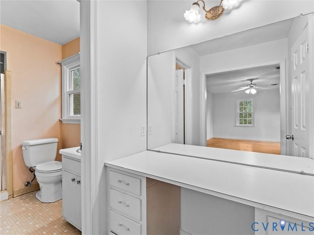 9200 Redbridge Rd, Chesterfield, VA 23236