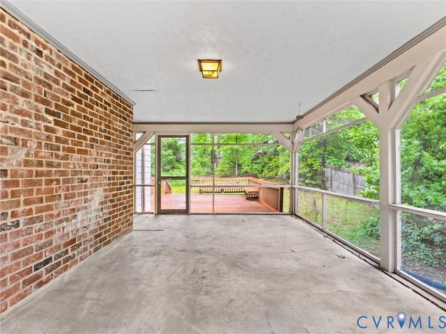9200 Redbridge Rd, Chesterfield, VA 23236