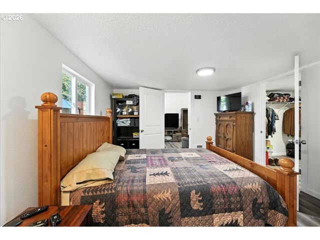 34155 Se MOSS HILL Rd, Estacada, OR 97023