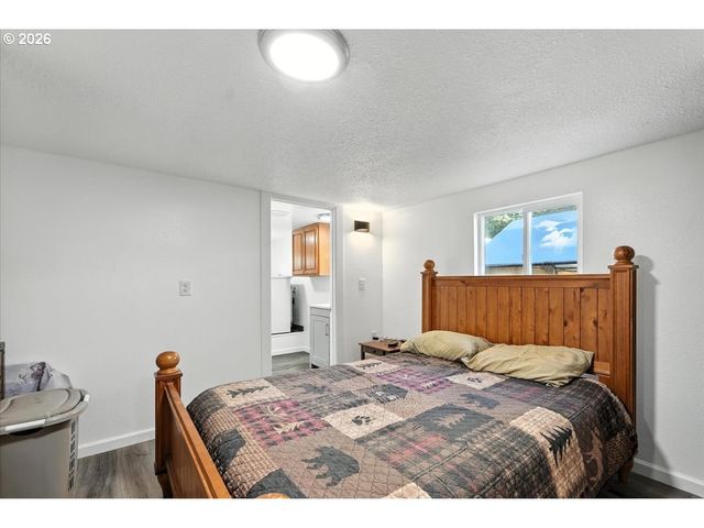 34155 Se MOSS HILL Rd, Estacada, OR 97023