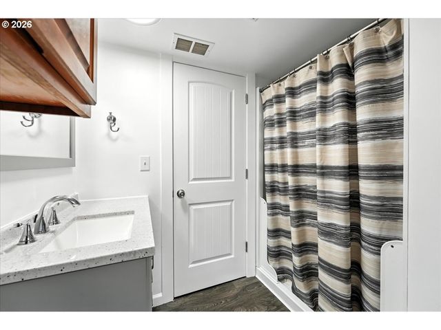 34155 Se MOSS HILL Rd, Estacada, OR 97023