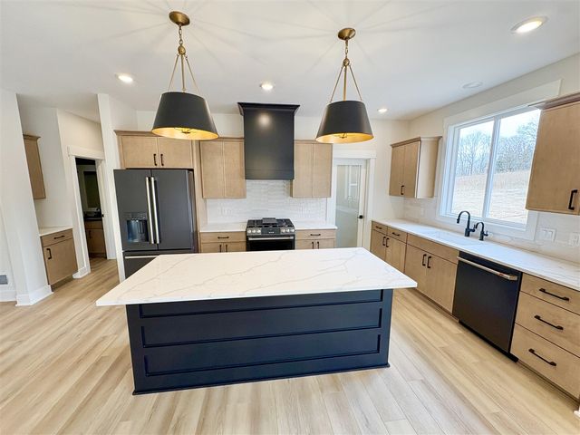 7769 96th Street, Alto, MI 49302