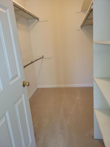 2720 Georgetowne Drive B2, Highland, IN 46322