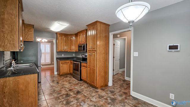 27749 Michael Lane, Toney, AL 35773