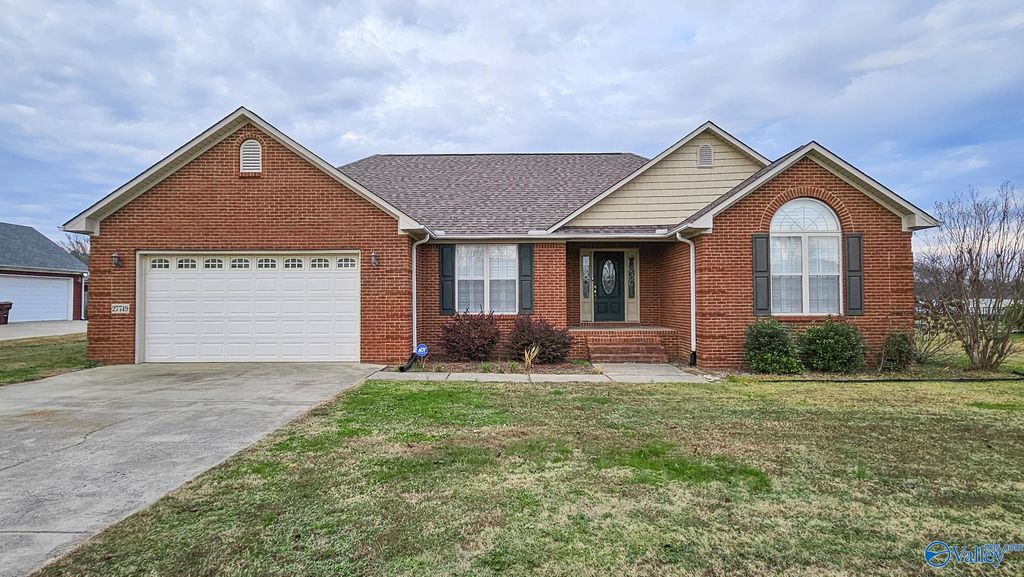 27749 Michael Lane, Toney, AL 35773