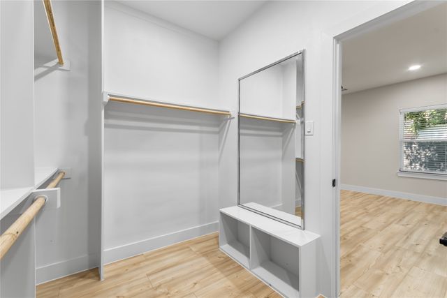 3811 Harlingen Street, Dallas, TX 75212