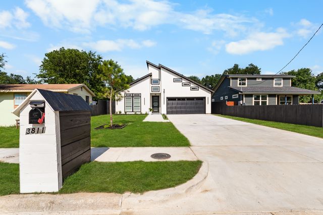 3811 Harlingen Street, Dallas, TX 75212