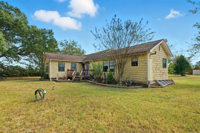 29211 Castle Road, Waller, TX 77484