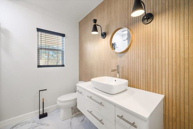 144 ORR DR, Fishersville, VA 22939