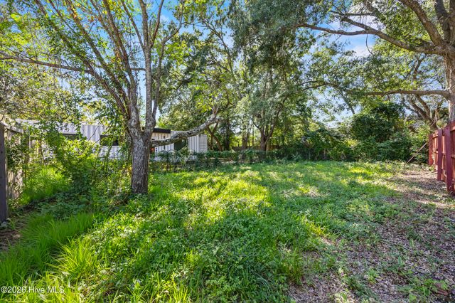 1112 S 10th Street, Wilmington, NC 28401