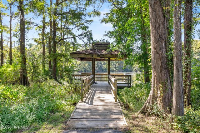 1112 S 10th Street, Wilmington, NC 28401