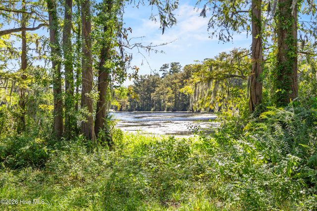 1112 S 10th Street, Wilmington, NC 28401