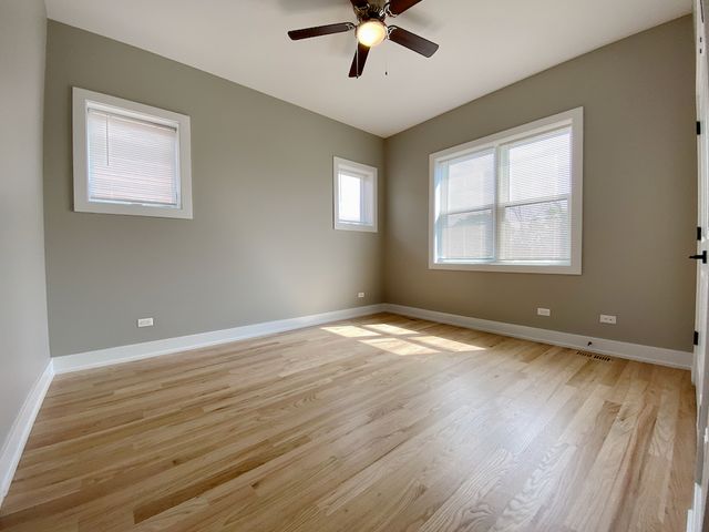 5667 W Higgins Avenue 2E, Chicago, IL 60630