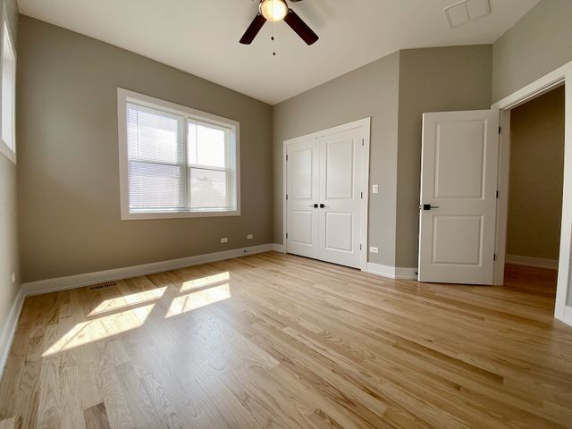 5667 W Higgins Avenue 2E, Chicago, IL 60630