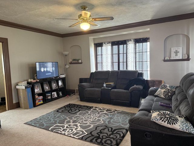 619 West BOULEVARD, Racine, WI 53405