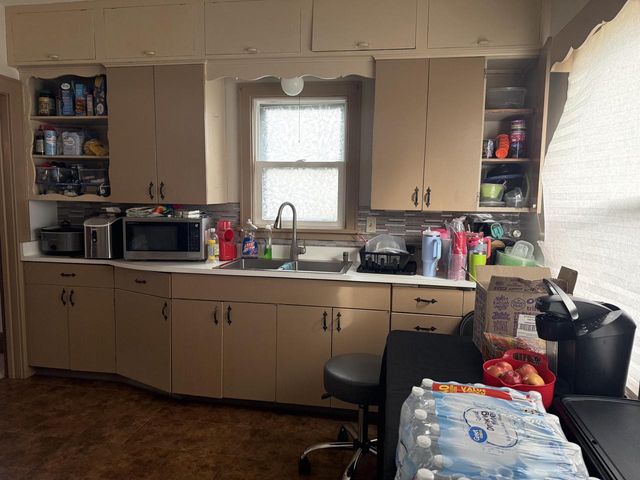 619 West BOULEVARD, Racine, WI 53405