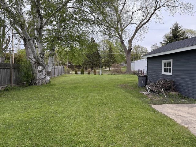 619 West BOULEVARD, Racine, WI 53405