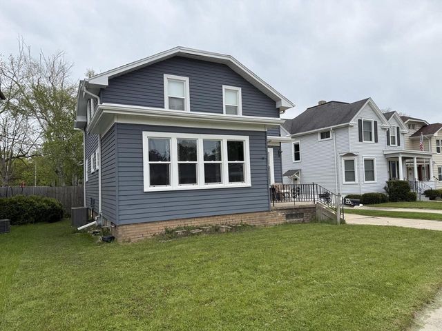 619 West BOULEVARD, Racine, WI 53405