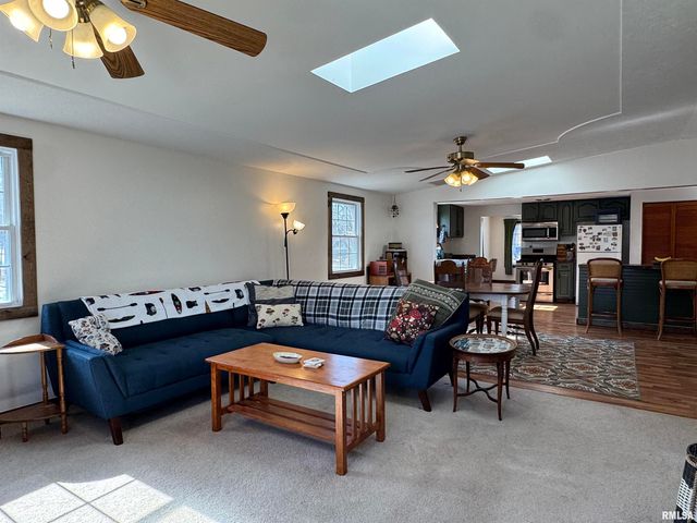 4140 Selfick Lane, Springfield, IL 62702