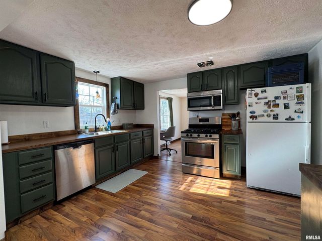 4140 Selfick Lane, Springfield, IL 62702