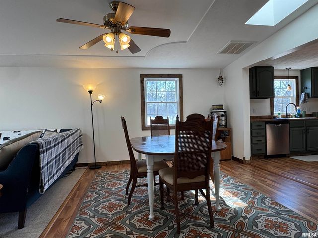 4140 Selfick Lane, Springfield, IL 62702